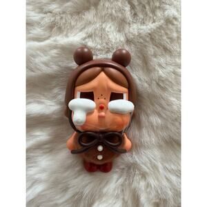 "Love Makes Us Cry" POP MART CRYBABY Crying Again Series Figures